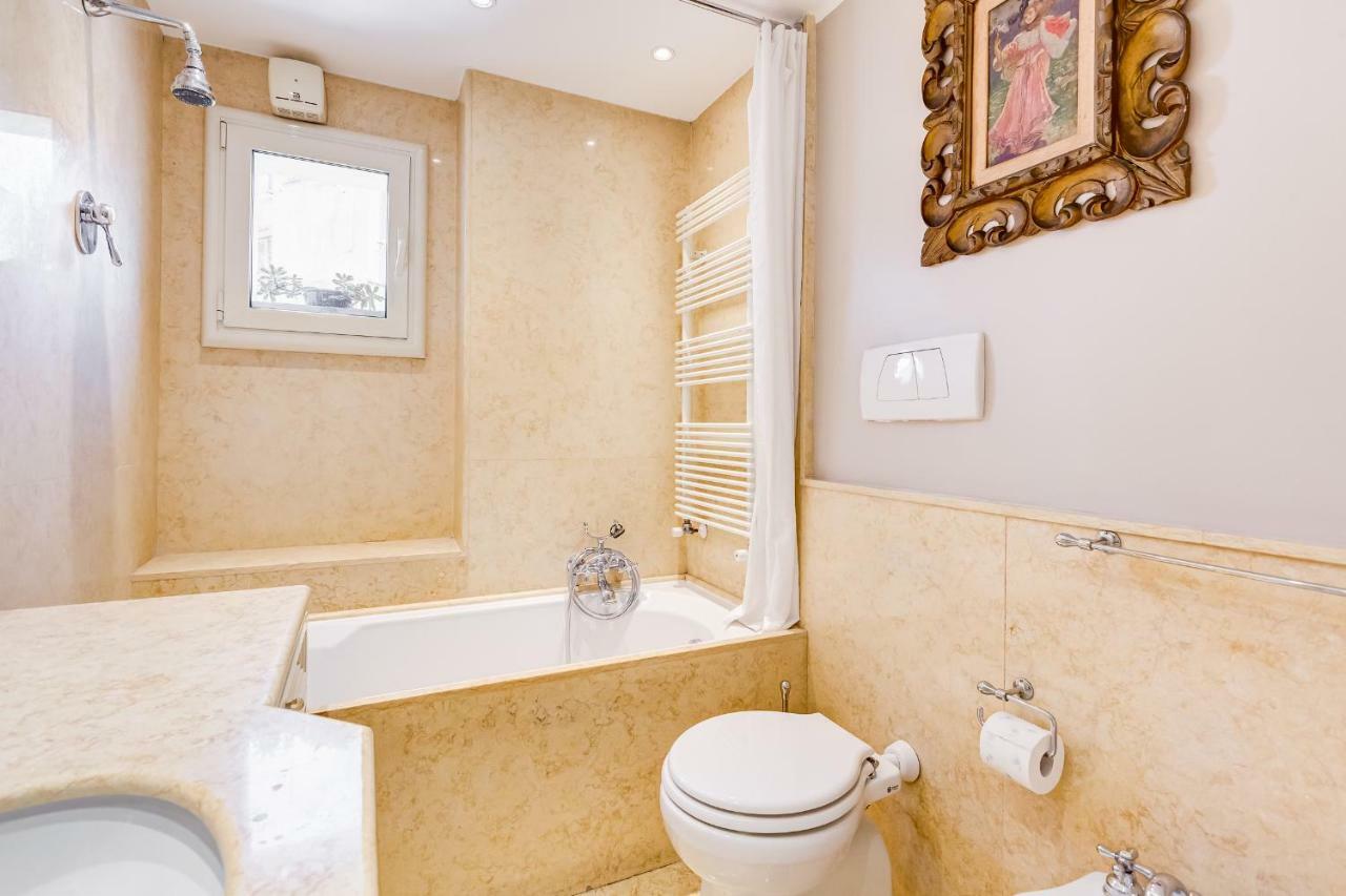 Colosseum Terrace Apartment Rome Exterior photo
